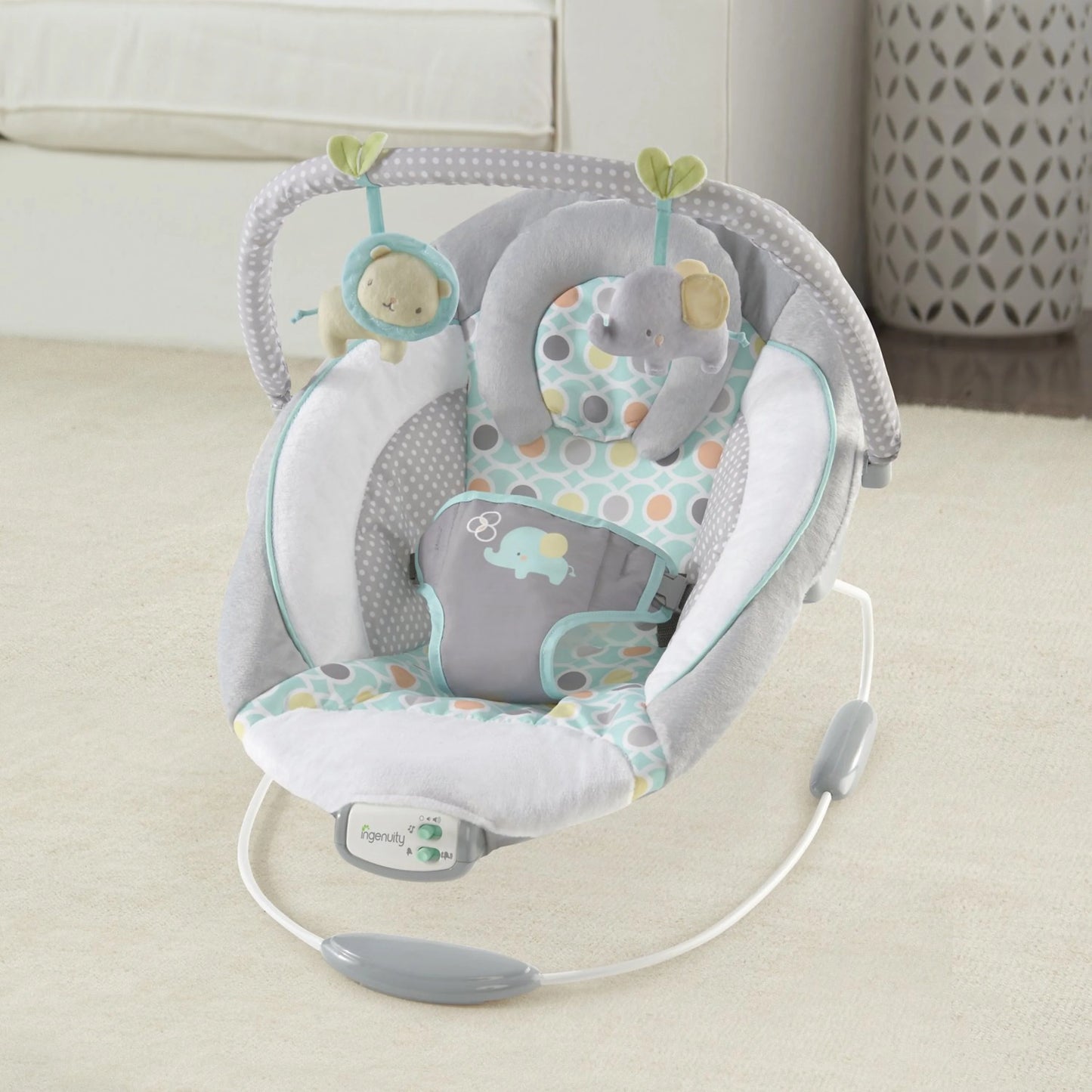 Ingenuity Soothing Bouncer (Morrison)