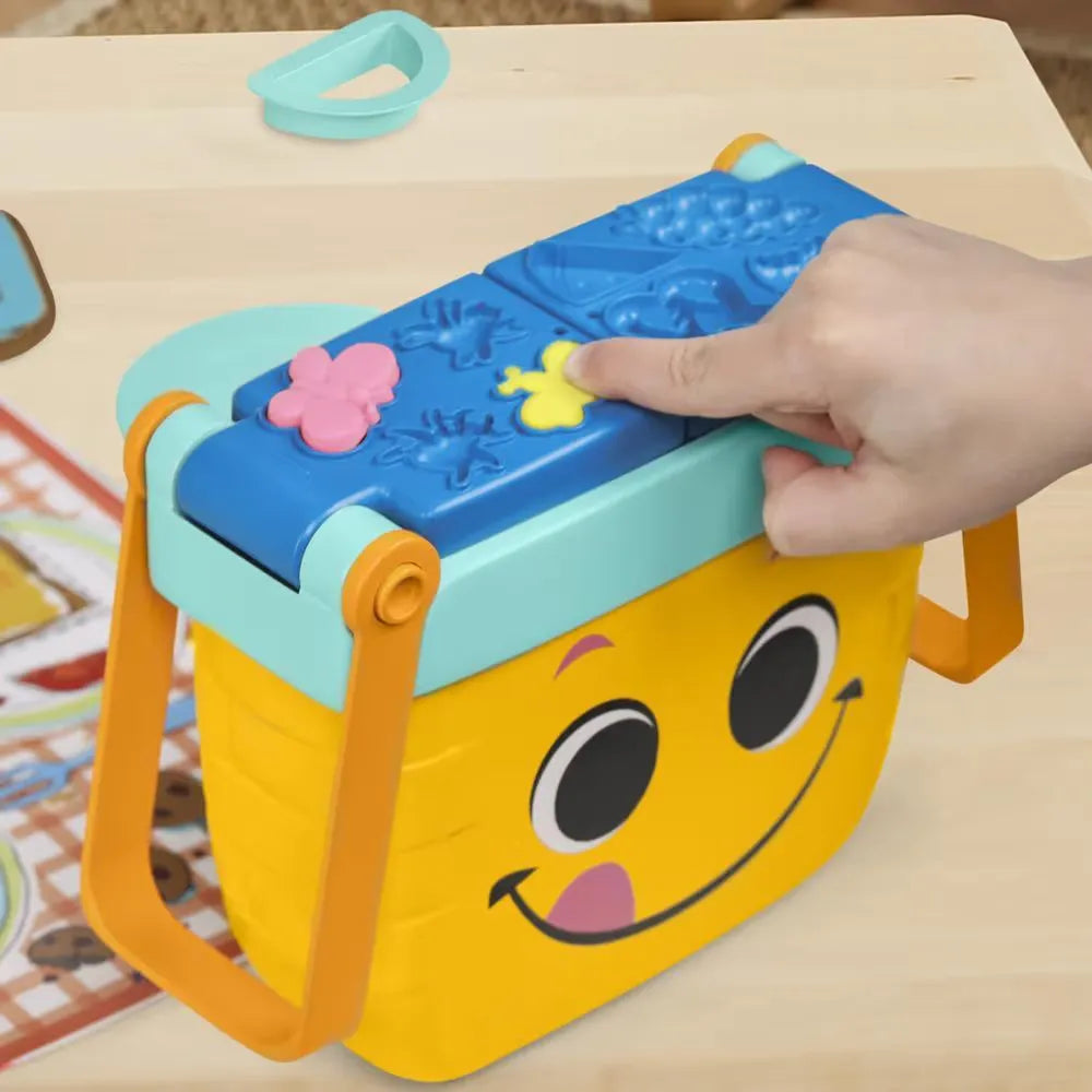 Hasbro Play Doh Picnic Shapes Starter Set 12 Tools and 6 Cans, Preschool Toys