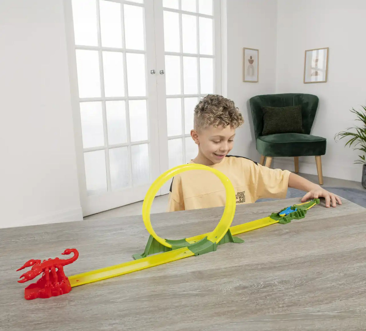 Teamsterz Scorpion Strike Track Set with Beast Machines Car