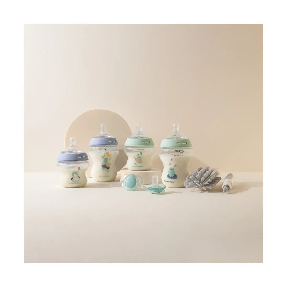 Tommee Tippee Natural Start Newborn Starter Set (9 Piece)