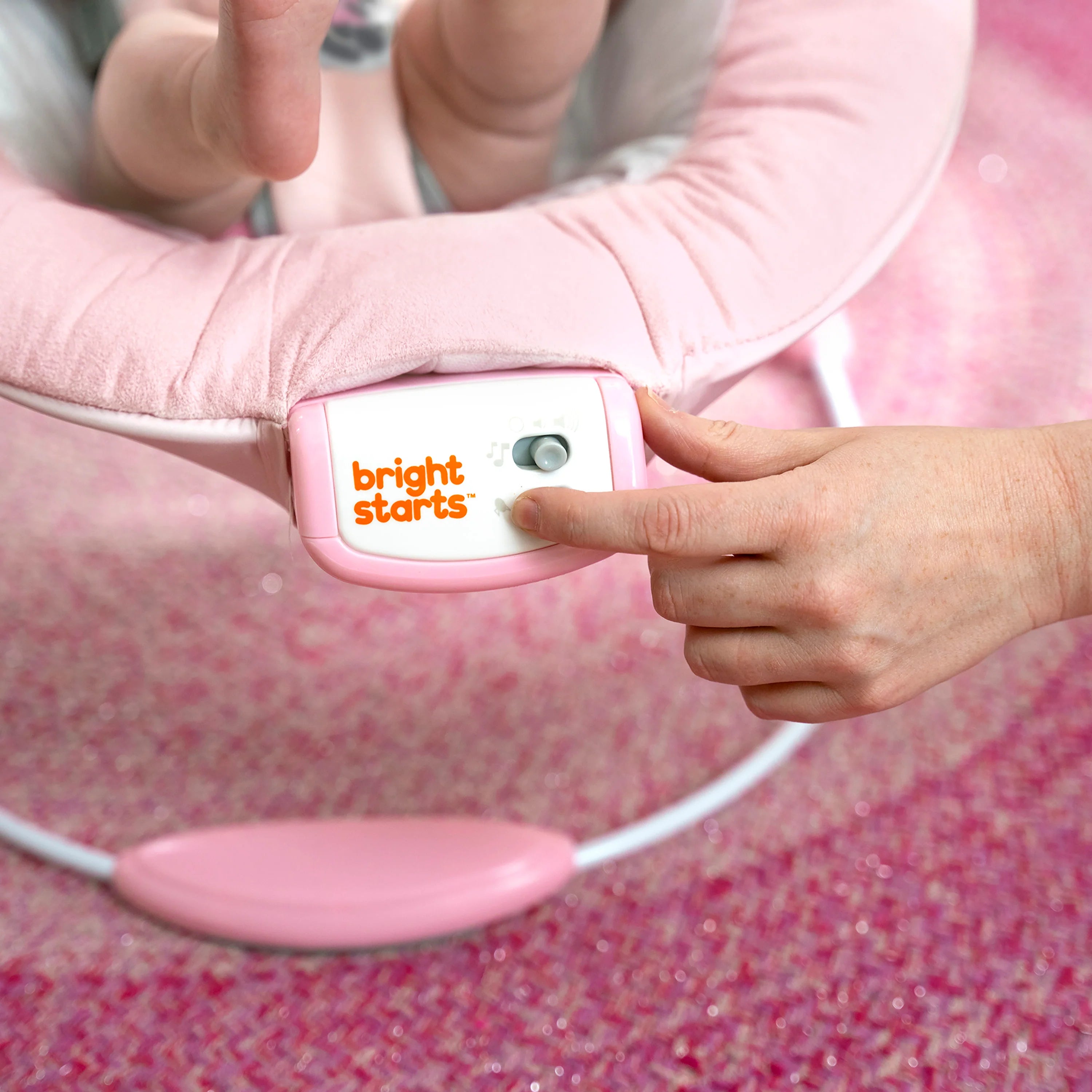 Bright Starts Minnie Mouse Rosy Skies Comfy Bouncer