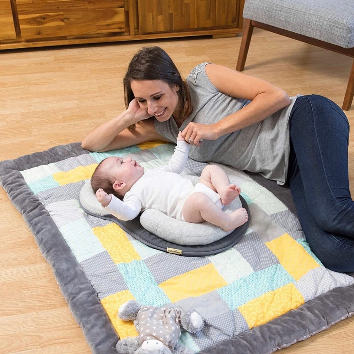Ultra-Comfortable Osteopath Designed Nest Certified Safe for Babies Gray.